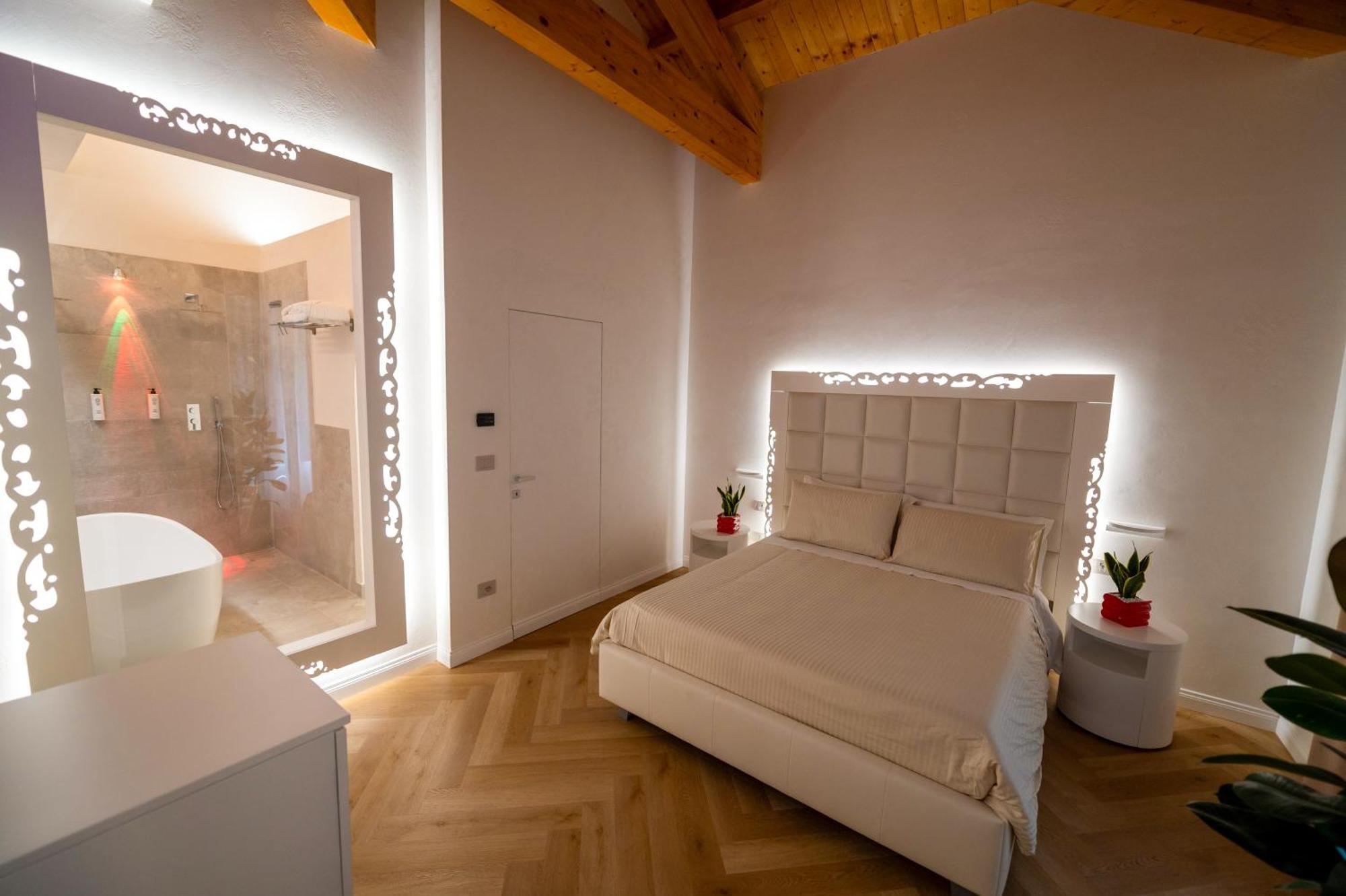 Bed and Breakfast La Divina - Free Parking - Tropea Exterior foto