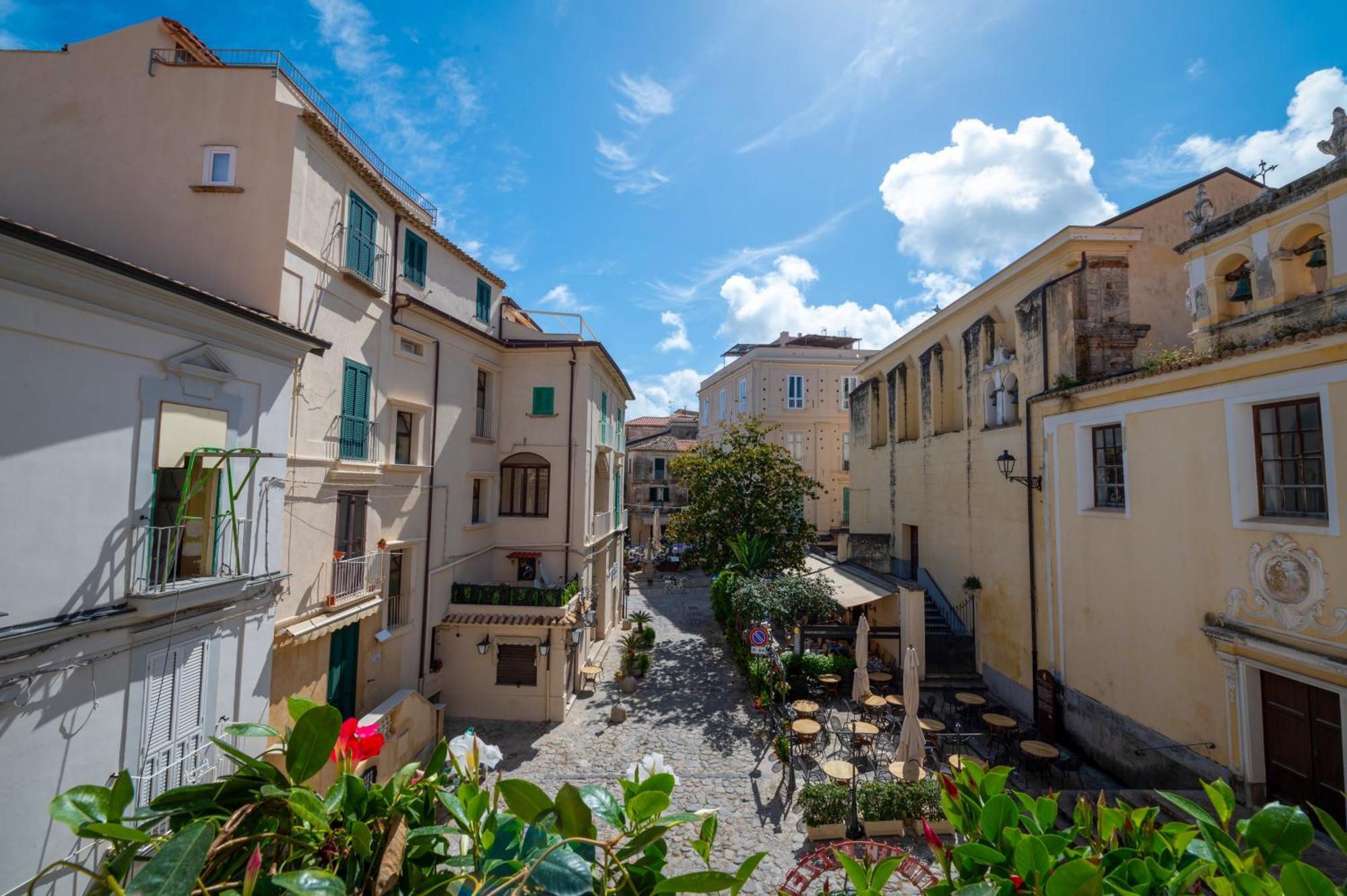 Bed and Breakfast La Divina - Free Parking - Tropea Exterior foto