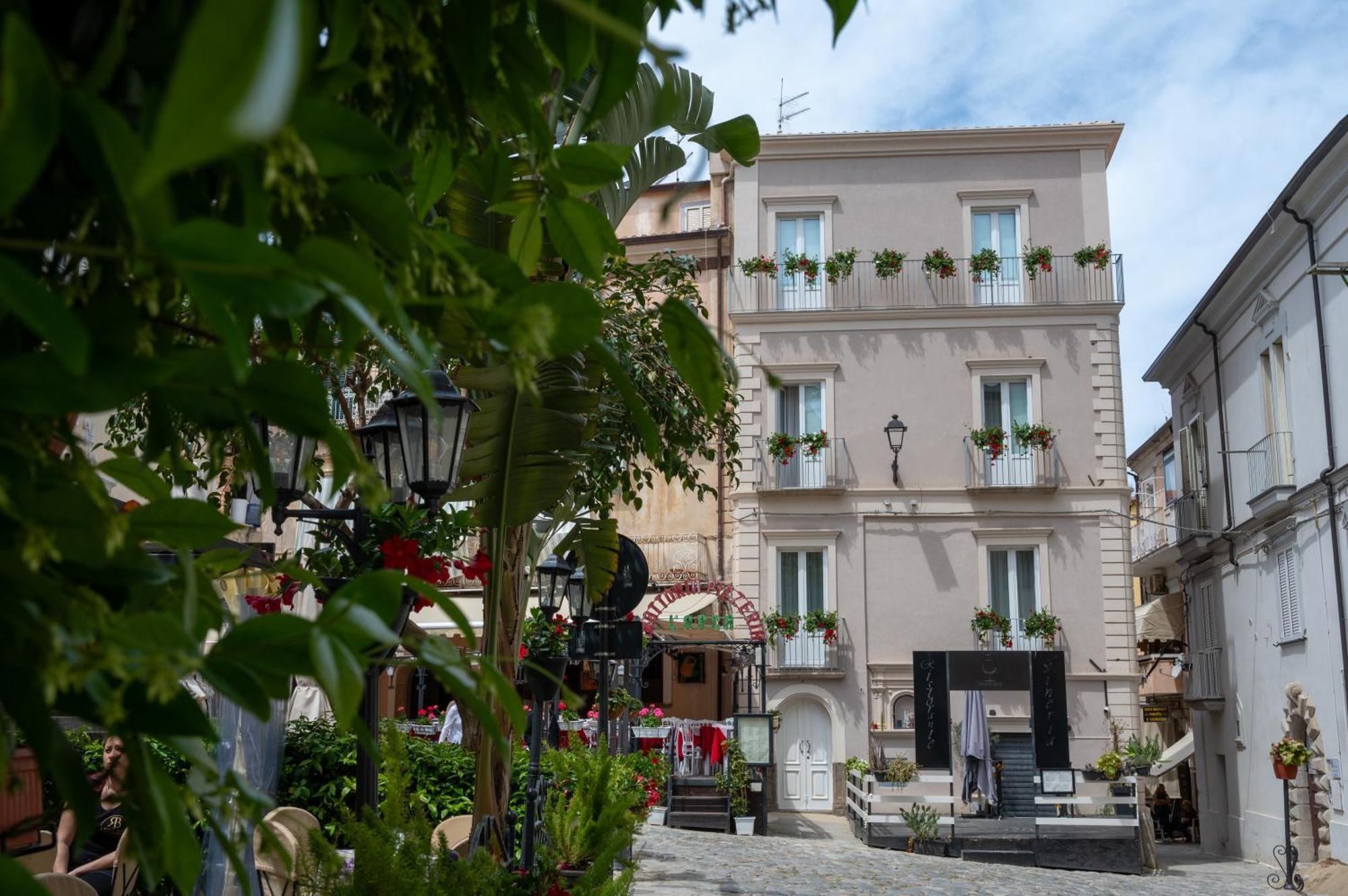 Bed and Breakfast La Divina - Free Parking - Tropea Exterior foto