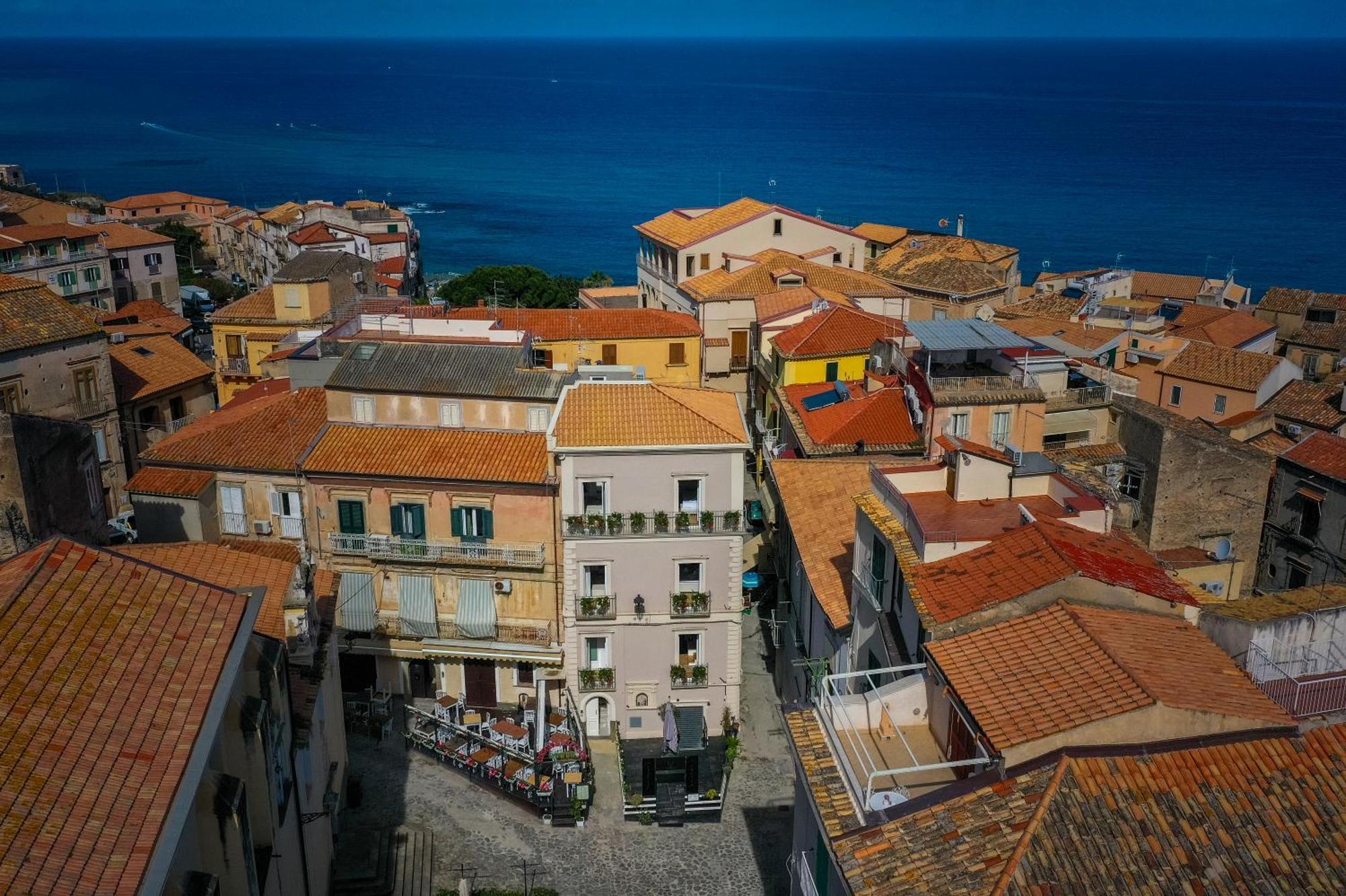 Bed and Breakfast La Divina - Free Parking - Tropea Exterior foto